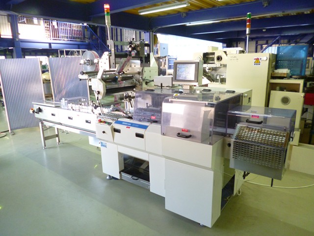 横ピロー包装機 川島製作所 KBF-7014E